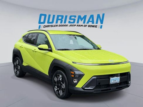 Used 2025 Hyundai Kona SEL FWD image 1