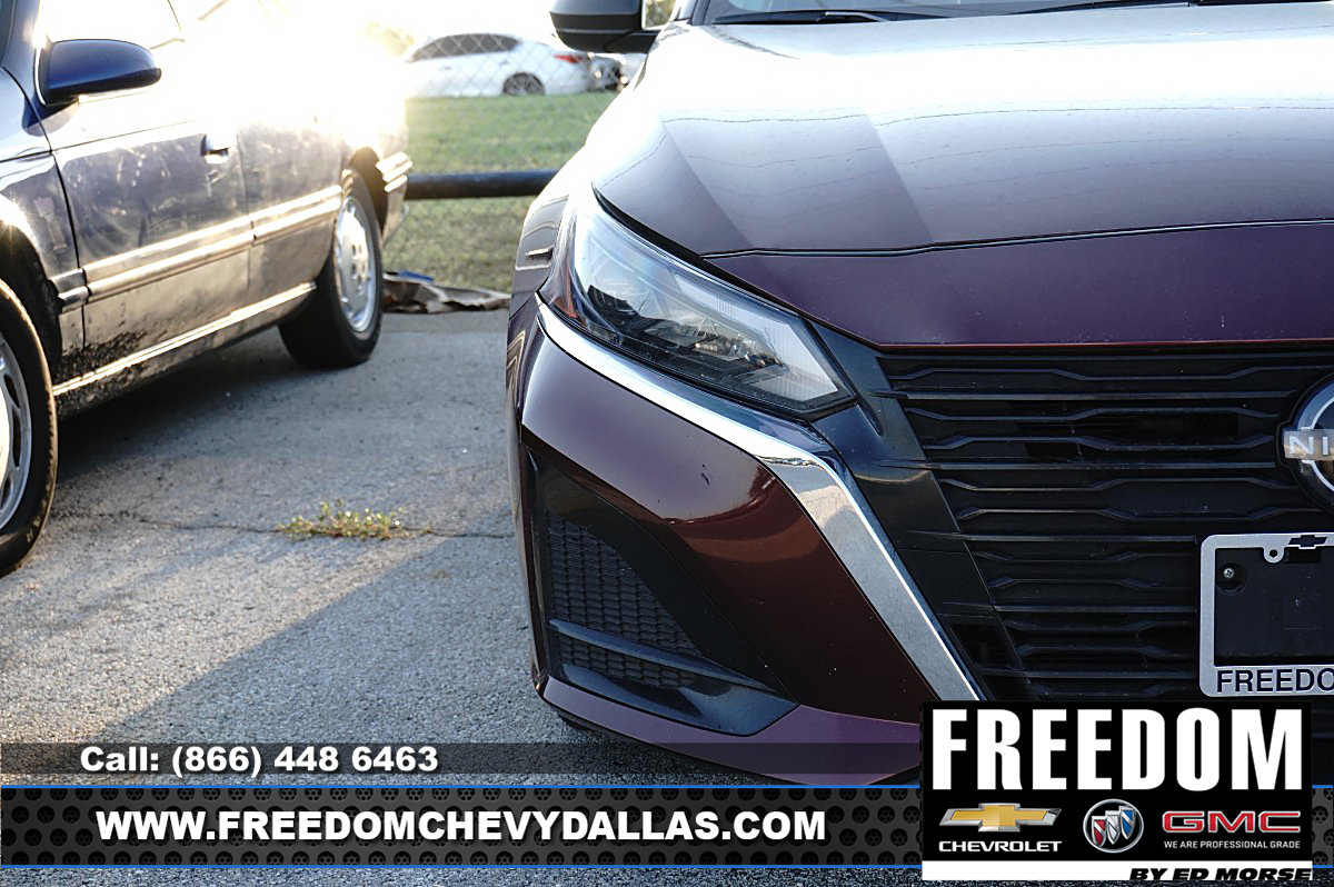 Used 2024 Nissan Altima 2.5 SV FWD image 5