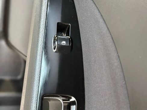 Used 2014 Ford Fusion SE image 30