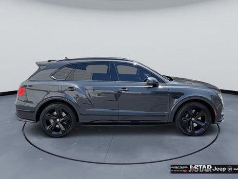 Used 2020 Bentley Bentayga AWD/4WD image 4