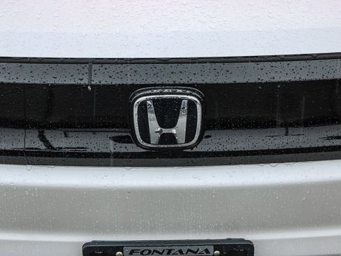 Certified 2025 Honda Prologue EX image 11