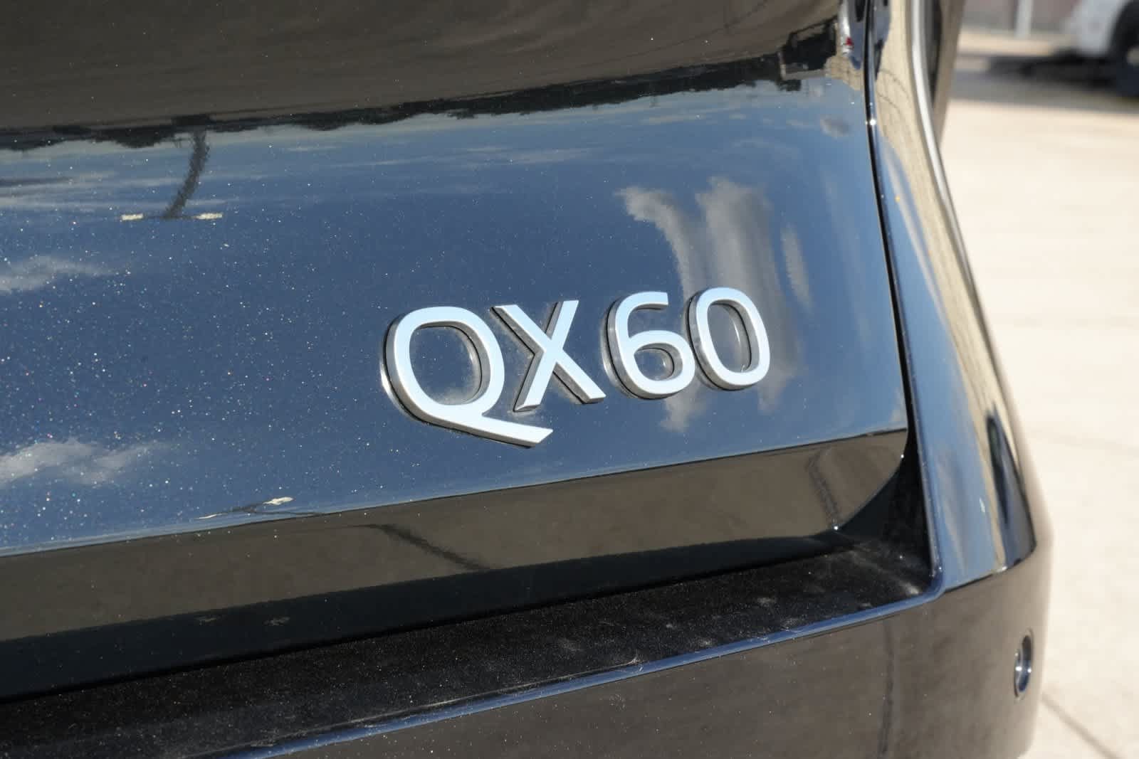 Certified 2027 INFINITI QX60 Luxe w/ Cargo Package FWD image 20