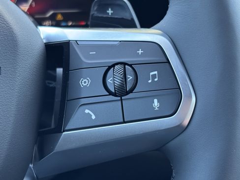 Used 2026 BMW X1 xDrive28i w/ M Sport Package image 22