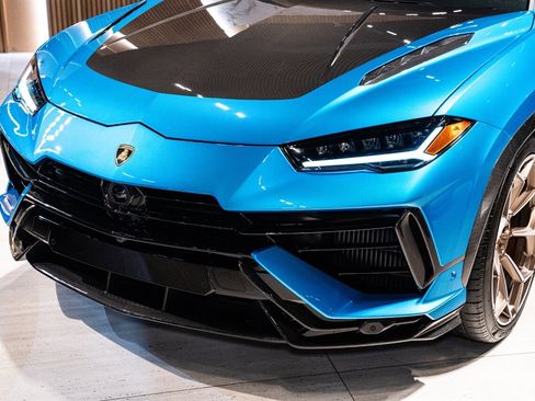 Used 2023 Lamborghini Urus Performante image 6