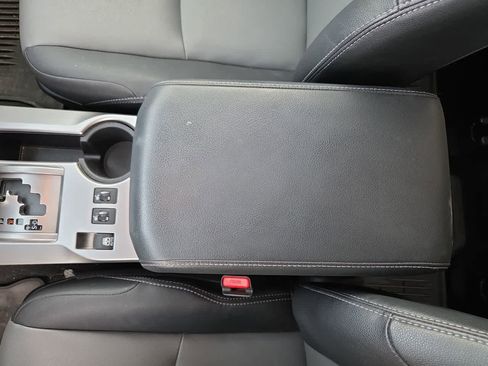 Used 2023 Toyota 4Runner SR5 Premium w/ Moonroof Package image 19