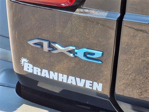 Used 2024 Jeep Wrangler Unlimited Rubicon 4xe image 10