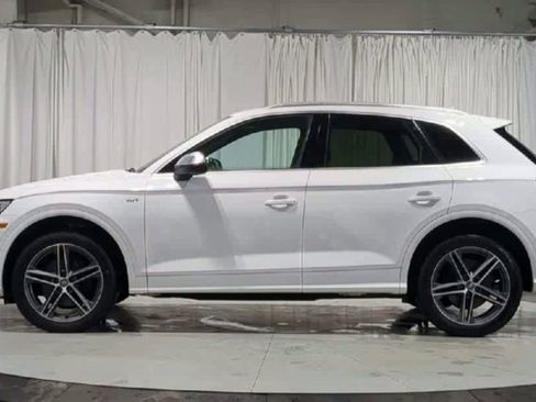Used 2018 Audi SQ5 Premium Plus w/ Navigation Package image 6