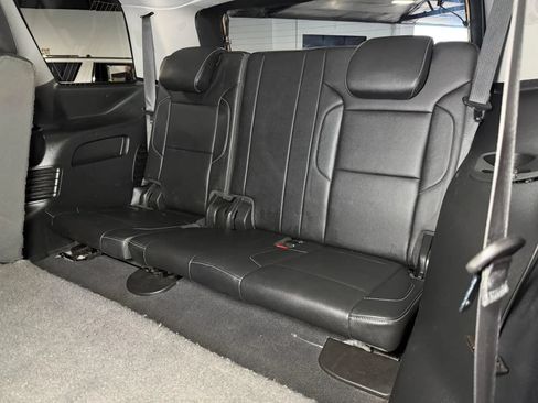 Used 2019 Chevrolet Tahoe LT AWD/4WD image 18