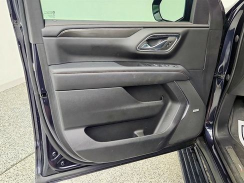 Used 2023 GMC Yukon AT4 w/ AT4 Premium Plus Package AWD/4WD image 11