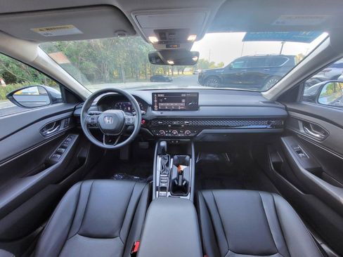 Certified 2024 Honda Accord EX-L image 15