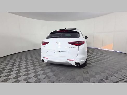 Used 2021 Alfa Romeo Stelvio Ti w/ Active Assist 2 Package TI AWD/4WD image 41