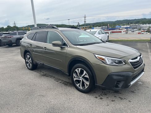 Used 2021 Subaru Outback Limited AWD/4WD image 3
