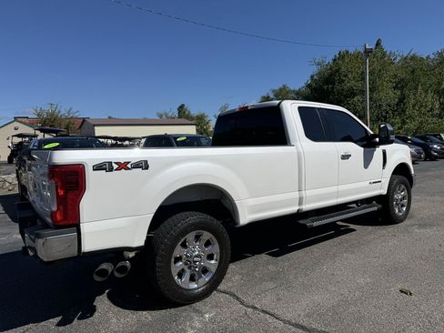 Used 2017 Ford F250 Lariat w/ Chrome Package AWD/4WD image 13