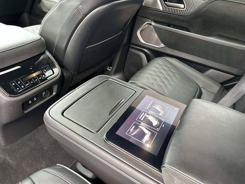Used 2025 INFINITI QX80 Autograph w/ Autograph Exterior Package AWD/4WD image 36