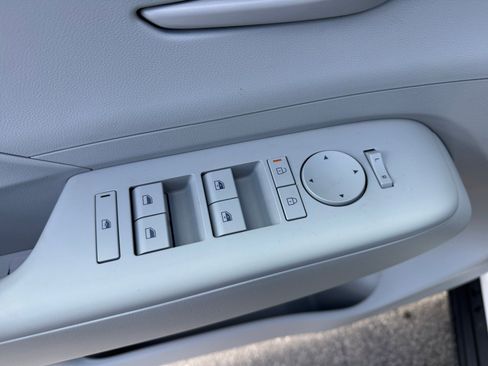 New 2026 Hyundai Kona SEL Sport AWD/4WD image 18