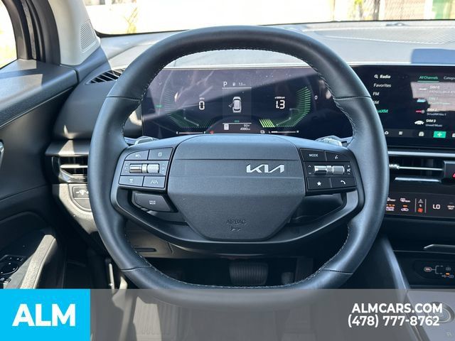Used 2026 Kia Sportage LX FWD image 28