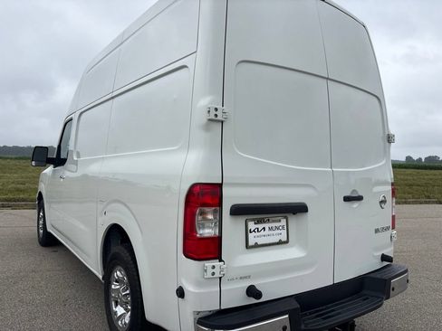 Used 2020 Nissan NV 3500 SL w/ Navigation Package RWD image 10