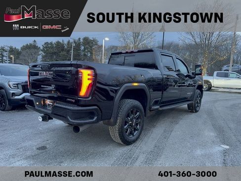 Used 2025 GMC Sierra 2500 AT4 w/ AT4 Premium Plus Package image 5