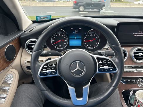 Used 2020 Mercedes-Benz C 300 4MATIC Sedan image 17