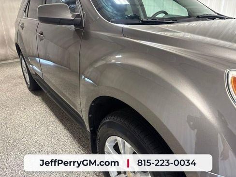 Used 2011 Chevrolet Equinox LT w/ All-Star Package FWD image 8