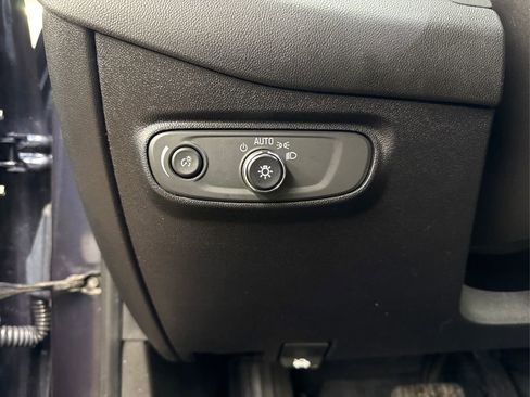 Used 2018 Chevrolet Equinox LS w/ LPO, Blackout Package image 24