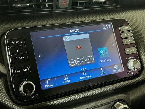 Used 2024 Nissan Kicks SV image 21