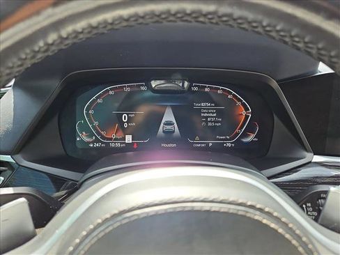 Used 2022 BMW X7 xDrive40i w/ M Sport Package image 11