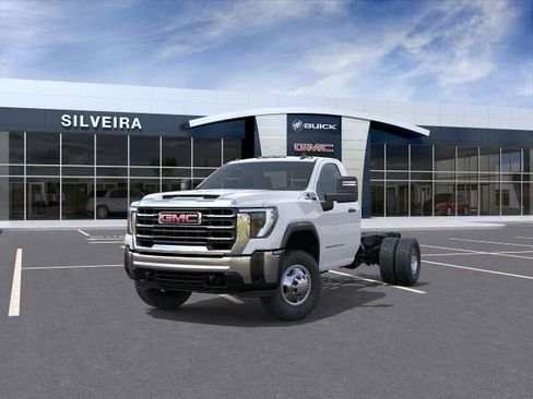 New 2026 GMC Sierra 3500 Pro w/ Convenience Package image 35