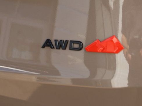 Used 2026 Nissan Rogue SV image 18