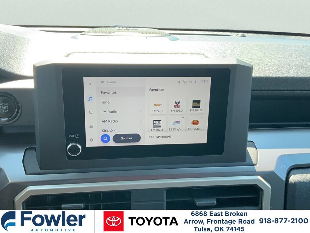 Certified 2025 Toyota Tacoma SR5 w/ SR5 Upgrade Package AWD/4WD image 14