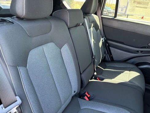 New 2026 Jeep Cherokee Laredo AWD/4WD image 19