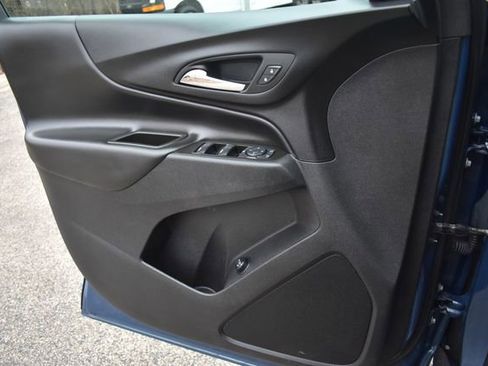 Used 2024 Chevrolet Equinox LT image 33