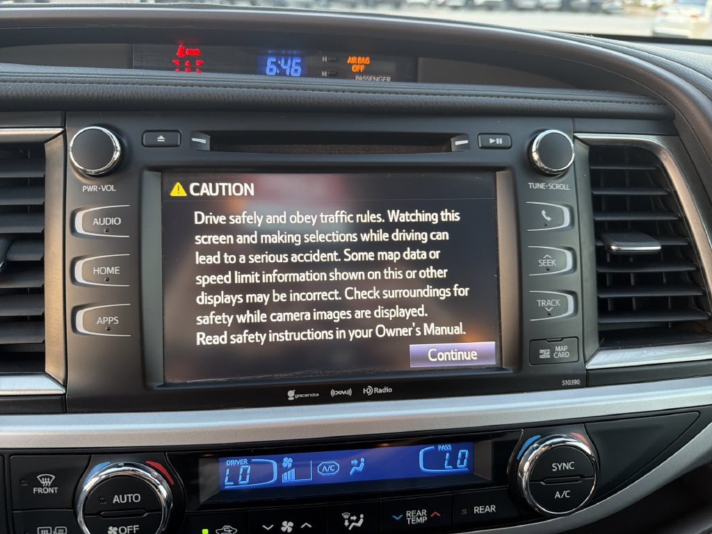 Used 2019 Toyota Highlander XLE AWD/4WD image 20