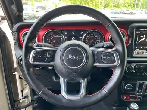 Used 2022 Jeep Wrangler Rubicon w/ LED Lighting Group AWD/4WD image 13
