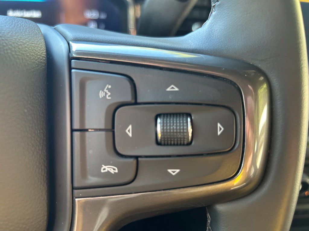 Used 2025 Chevrolet Silverado 2500 ZR2 w/ ZR2 Bison Edition AWD/4WD image 12