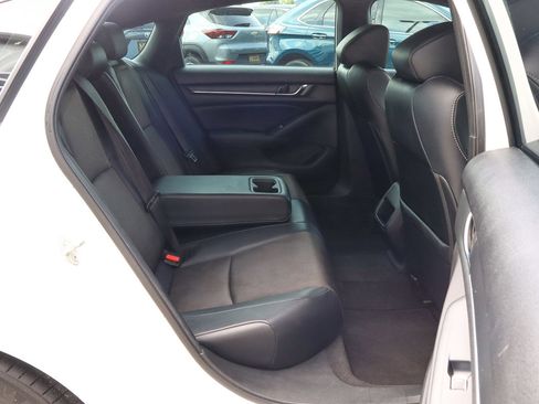 Used 2018 Honda Accord Sport image 22