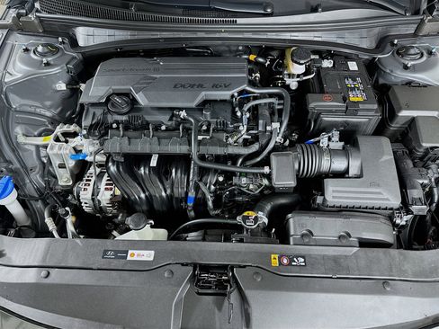 New 2026 Hyundai Elantra Limited w/ Cargo Package FWD image 30