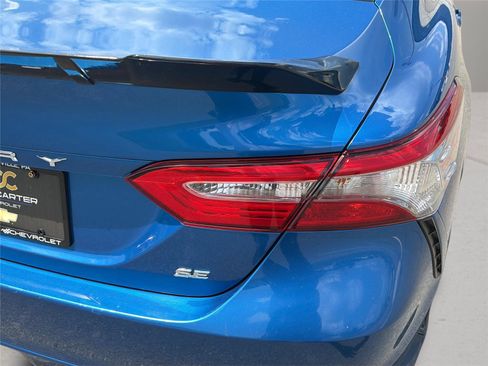 Used 2019 Toyota Camry SE FWD image 35