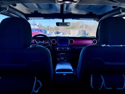 Used 2019 Jeep Wrangler Rubicon image 46