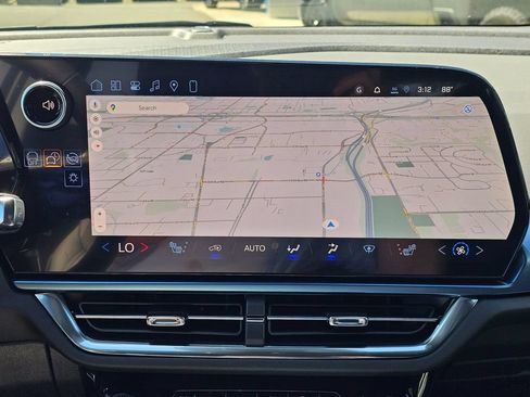 New 2026 Chevrolet Equinox EV LT AWD/4WD image 29