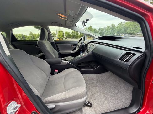 Used 2012 Toyota Prius Three FWD image 15