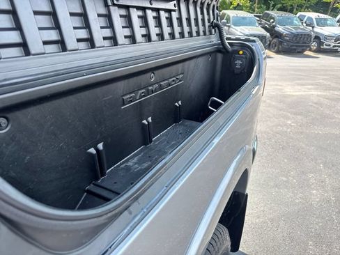 Used 2024 RAM 1500 Limited AWD/4WD image 42