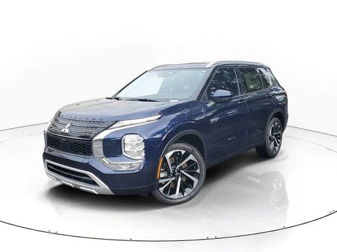 New 2025 Mitsubishi Outlander SEL image 3