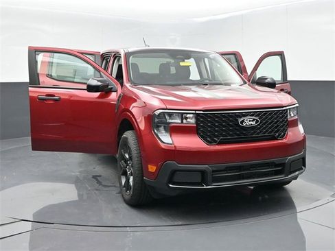 New 2025 Ford Maverick XLT w/ Black Appearance Package image 57