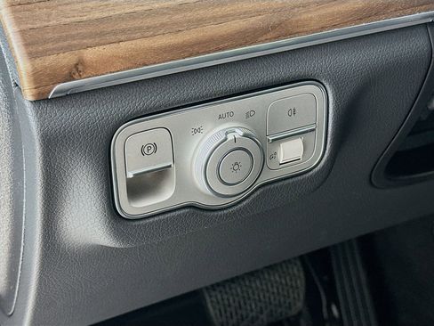 New 2026 Mercedes-Benz GLE 350 4MATIC image 11