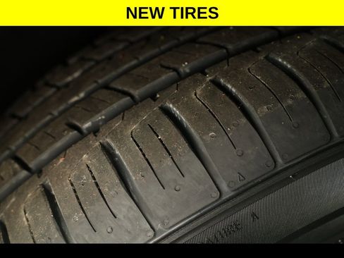 Used 2023 Chevrolet Blazer Premier image 7