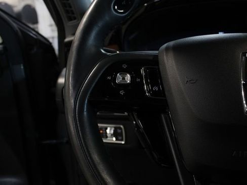 Used 2021 Lincoln Corsair Reserve w/ Elements Package AWD/4WD image 12