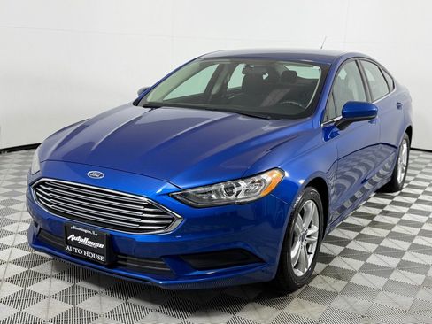 Used 2018 Ford Fusion SE image 6
