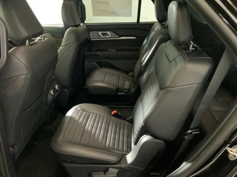 New 2026 Ford Explorer ST-Line AWD/4WD image 25