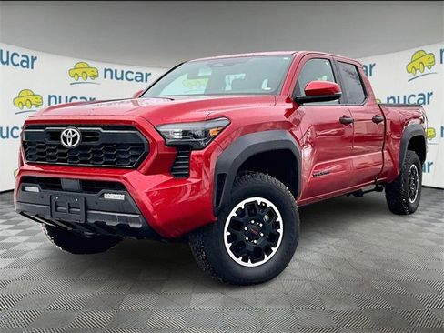 Used 2024 Toyota Tacoma SR5 image 12